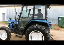 Tractoren met vierwielaandrijving Ford-NH 4630 A