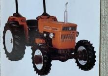 Tractoren met vierwielaandrijving Sepa 4800 DT-P