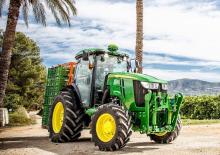 Tractoren met vierwielaandrijving John Deere 5105ML
