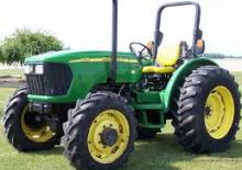 Tractoren met vierwielaandrijving John Deere 5425