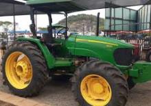 Tractoren met vierwielaandrijving John Deere 5625