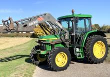 Tractoren met vierwielaandrijving John Deere 6210 Premium