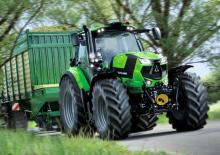 Tractoren met vierwielaandrijving DEUTZ-FAHR 6215 Agrotron TTV