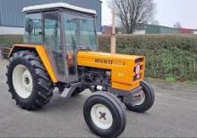 Tractoren met vierwielaandrijving Renault 651S