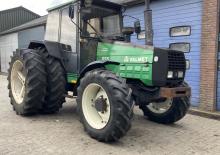 Tractoren met vierwielaandrijving Valtra 655 S-4