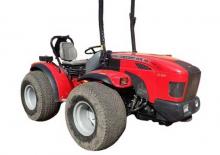 Tractoren met vierwielaandrijving Valpadana 6575 ISR-REV