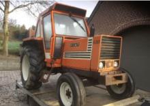 Tractoren met vierwielaandrijving Fiatagri 680