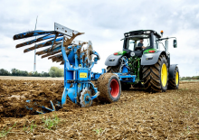 Tractoren met vierwielaandrijving John Deere 6M 155