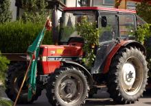 Tractoren met vierwielaandrijving Case IH 740 E