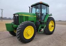 Tractoren met vierwielaandrijving John Deere 7610