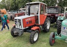 Tractoren met vierwielaandrijving Steyr 8060