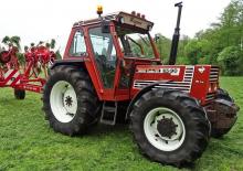 Tractoren met vierwielaandrijving Fiatagri 85-90 DT