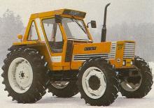 Tractoren met vierwielaandrijving Fiatagri 880/5