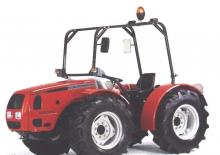 Tractoren met vierwielaandrijving Valpadana 9585 Multitrac