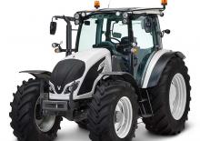 Tractoren met vierwielaandrijving Valtra A 83 HiTech