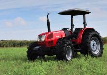 Tractoren met vierwielaandrijving McCormick A 90 Max 