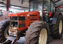 Tractoren met vierwielaandrijving SAME Antares 130 DT