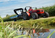 Tractoren met vierwielaandrijving SAME Argon 100 