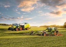 Tractoren met vierwielaandrijving Claas Arion 470 