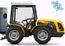 Tractoren met vierwielaandrijving Pasquali e-Anteus AR