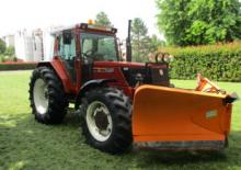Tractoren met vierwielaandrijving Fiatagri F 130 DT