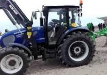 Tractoren met vierwielaandrijving Farmtrac Farmtrac 690 DT
