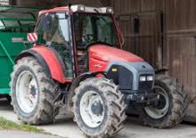 Tractoren met vierwielaandrijving Lindner Geotrac 100 A