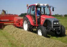 Tractoren met vierwielaandrijving Lindner Geotrac 50 A