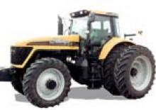 Tractoren met vierwielaandrijving Challenger MT655