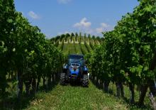 Tractoren met vierwielaandrijving Landini Rex 3-060F