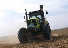 Tractoren met vierwielaandrijving Zoomlion RS1604