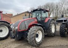 Tractoren met vierwielaandrijving Valtra T 150 Basis