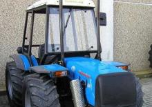 Tractoren met vierwielaandrijving BCS Vanguard 750 AR