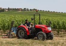 Tractoren met vierwielaandrijving McCormick X3.060F