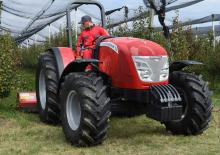 Tractoren met vierwielaandrijving McCormick X4.30M