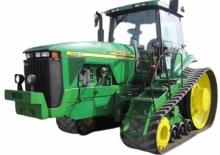 Tractors met rubberwielen John Deere 8210 T