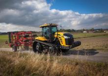 Tractors met rubberwielen Challenger MT755E