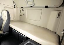 Trekkers Hyundai Commercial Vehicles P500.64 D6CA41