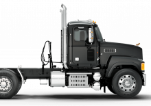 Trekkers Mack Pinnacle Day Cab MP8 4x2