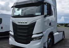 Trekkers Iveco S-WAY Artic AD440S34T/FP