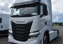 Trekkers Iveco S-WAY Artic AT440S36T/P