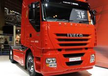 Trekkers Iveco STRALIS AT440S45T P RR