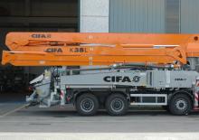 Op vrachtwagen gemonteerde betonpomp CIFA K38L