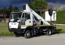 Telescoophoogwerkers op vrachtwagens GSR E148T Compact E4