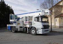 Telescoophoogwerkers op vrachtwagens Multitel J 335 Alu