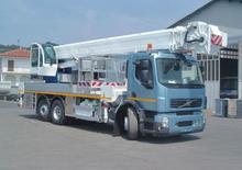 Telescoophoogwerkers op vrachtwagens Multitel J 340 TA