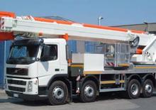 Telescoophoogwerkers op vrachtwagens Multitel J 352 TA