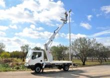 Telescoophoogwerkers op vrachtwagens SUP PLA 148