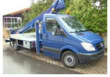Telescoophoogwerkers op vrachtwagens CMC PLA 210