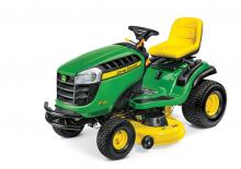 Zitmaaiers en Tuin tractoren John Deere E130